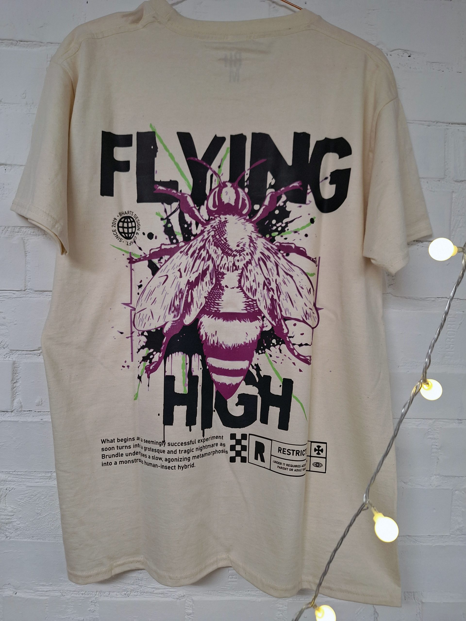 FLYING HIGH - környakú pamut póló
